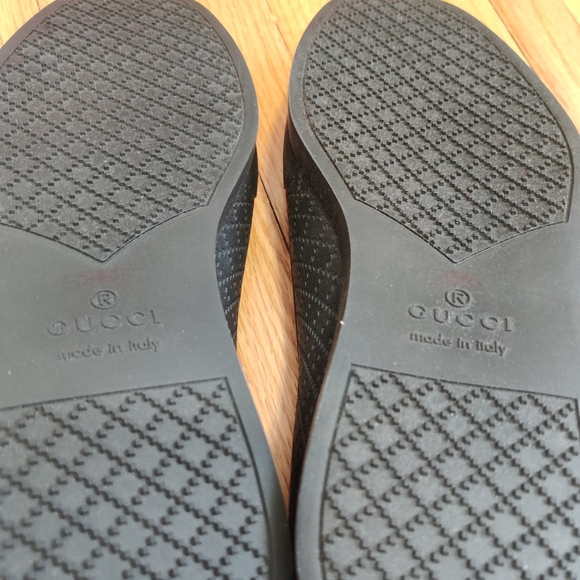 Gucci Rubber shoes covers, size 9 - Picture 6 of 7